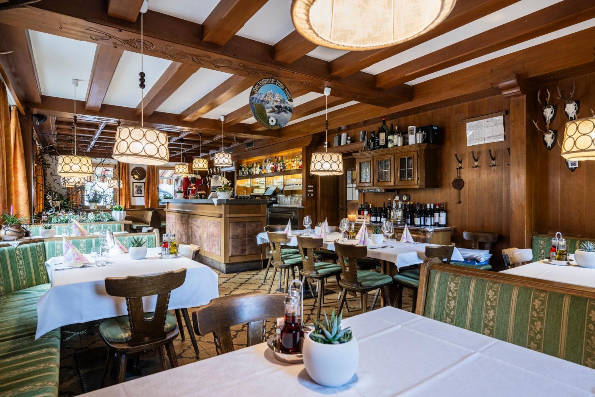 Gasthof Albergo Dolomiten Braies (Prags) Exterior foto