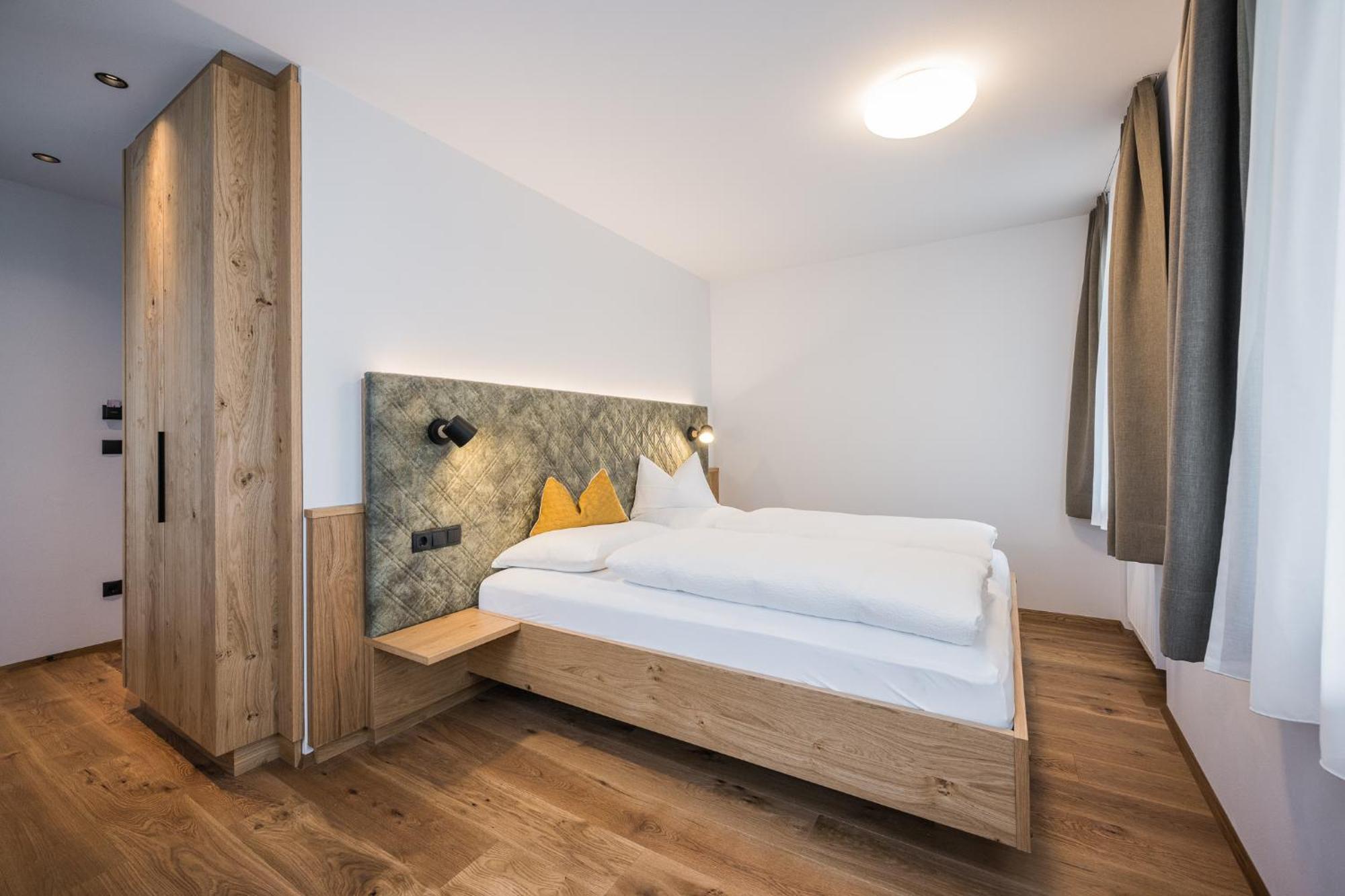 Gasthof Albergo Dolomiten Braies (Prags) Exterior foto