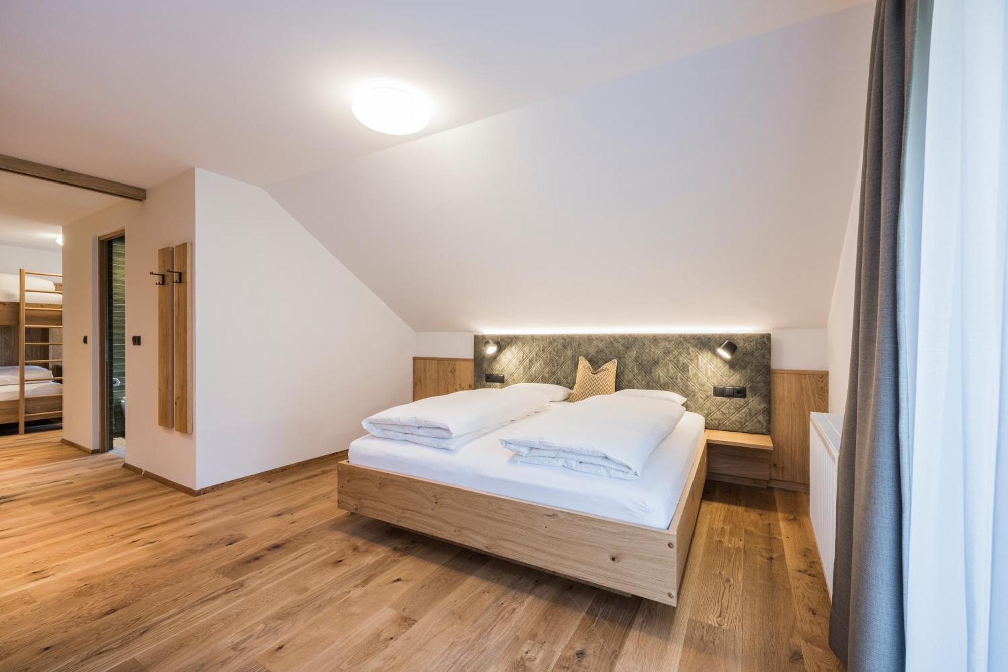 Gasthof Albergo Dolomiten Braies (Prags) Exterior foto